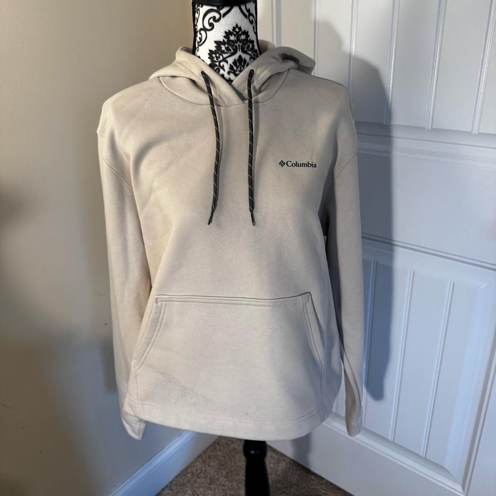 Columbia Cream Pullover Sweatshirt with Hood